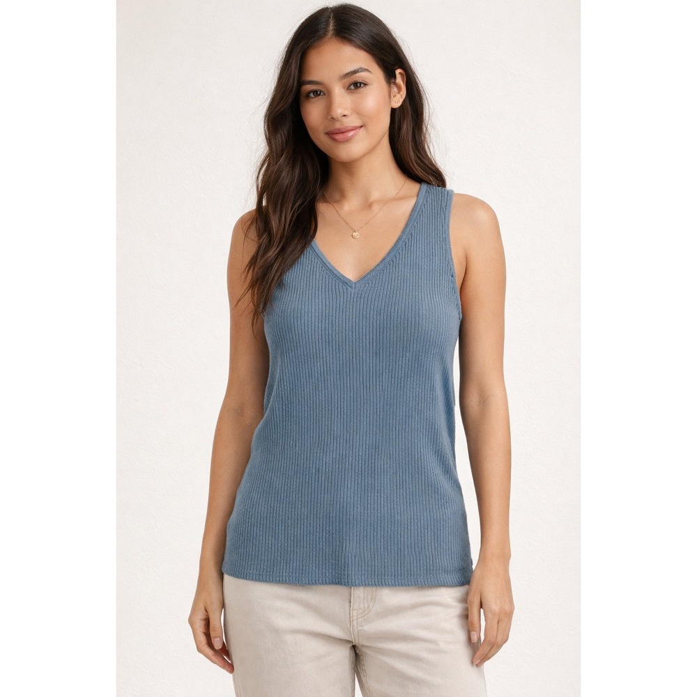 Calvin Klein Jeans Women's Faded Demin Ribbed V-Neck Tank Top Large